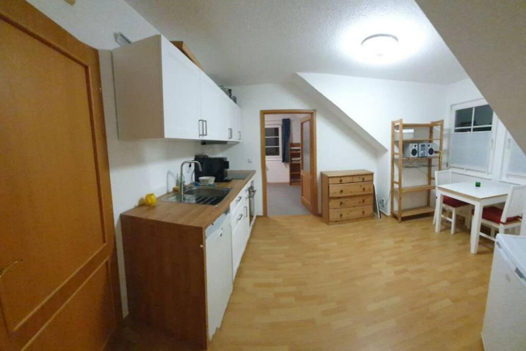 Gemuetliche Ferienwohnung Potsdam Luaran gambar