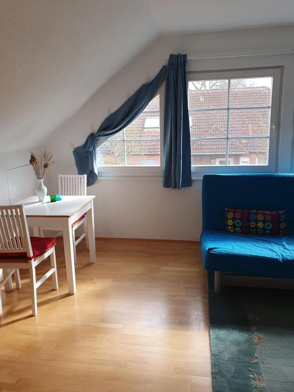 Gemuetliche Ferienwohnung Potsdam Luaran gambar
